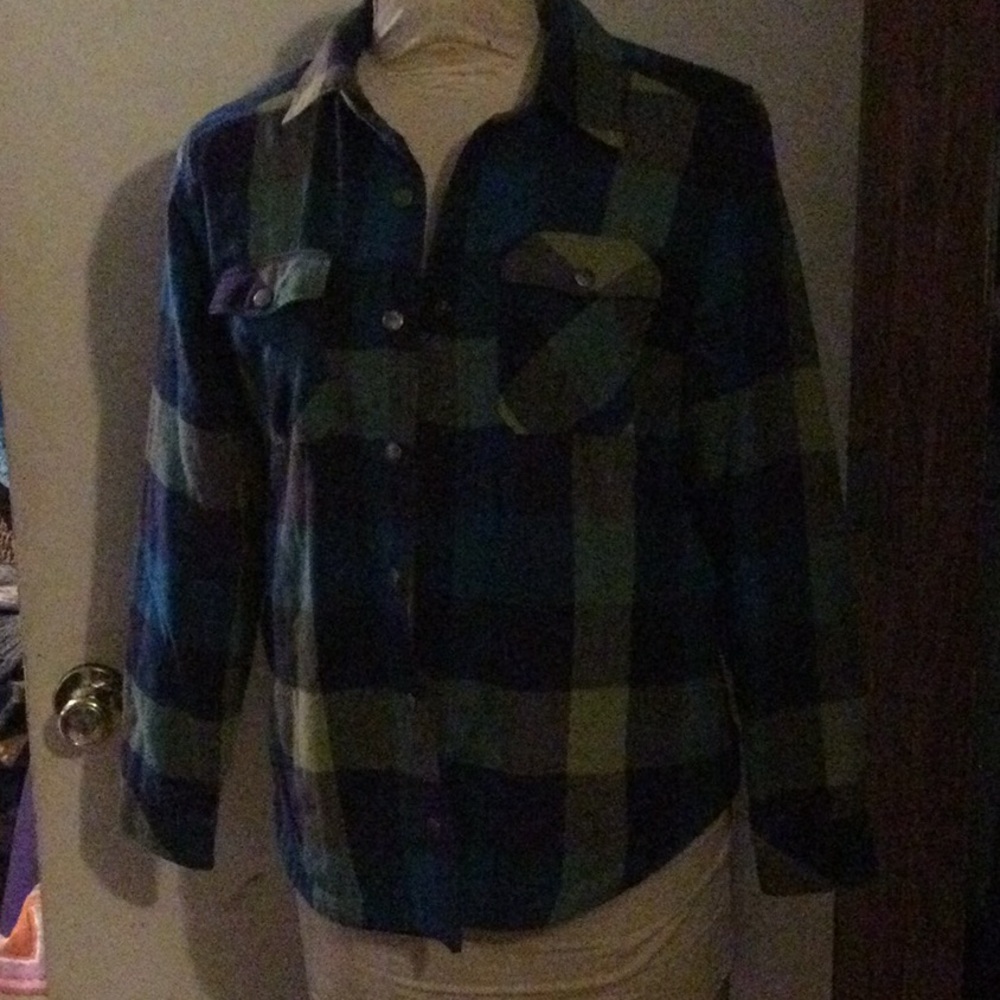 Plaid Button-Up Shirt in Blue and Green